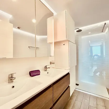 Ocean Garden Apartman *