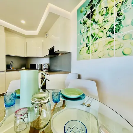 Ocean Garden 아파트 아데제