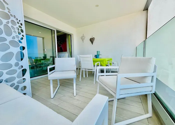 Ocean Garden 아데제